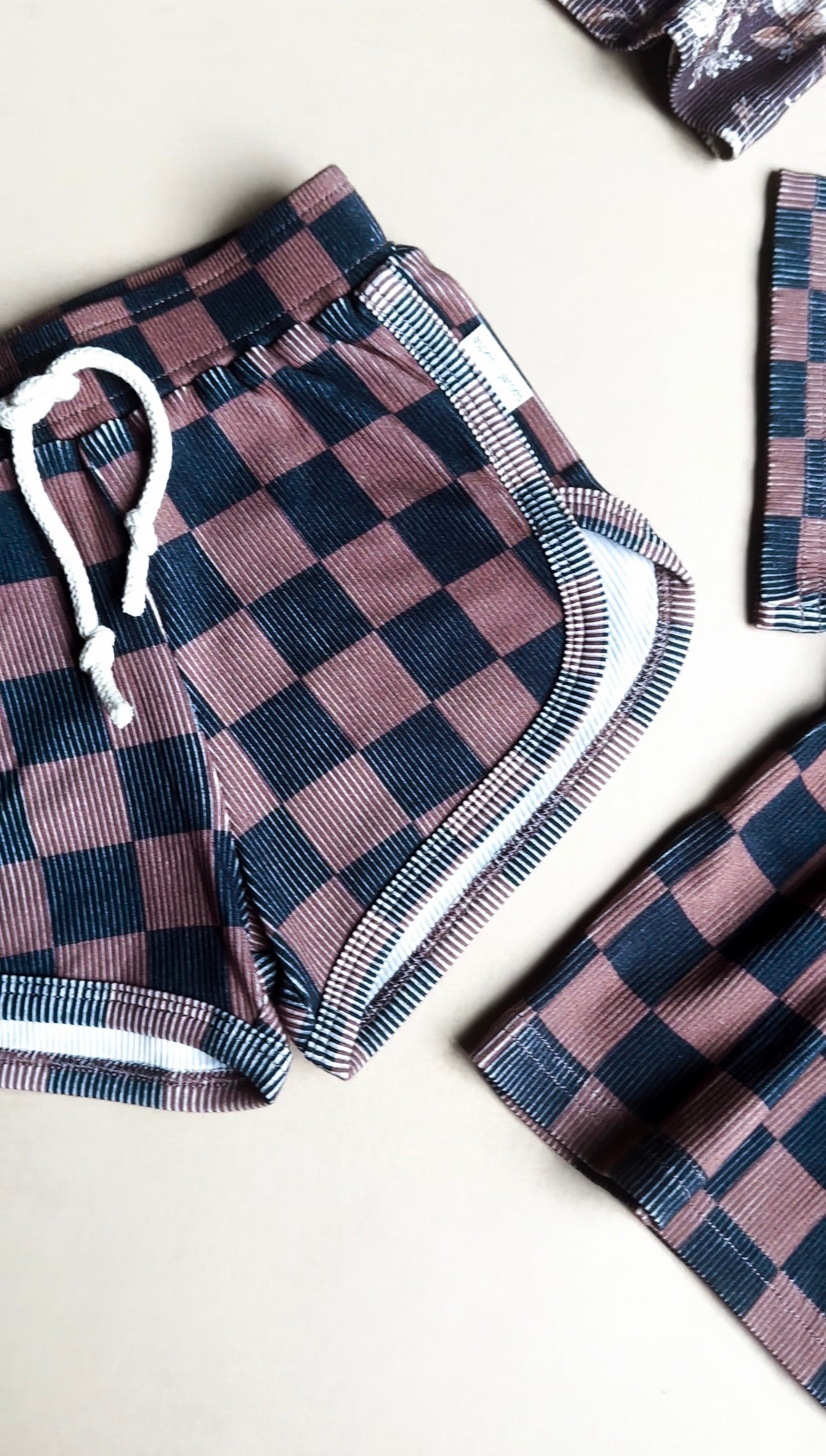 Ribbed Bamboo Track Short Set - Black x Brown Check