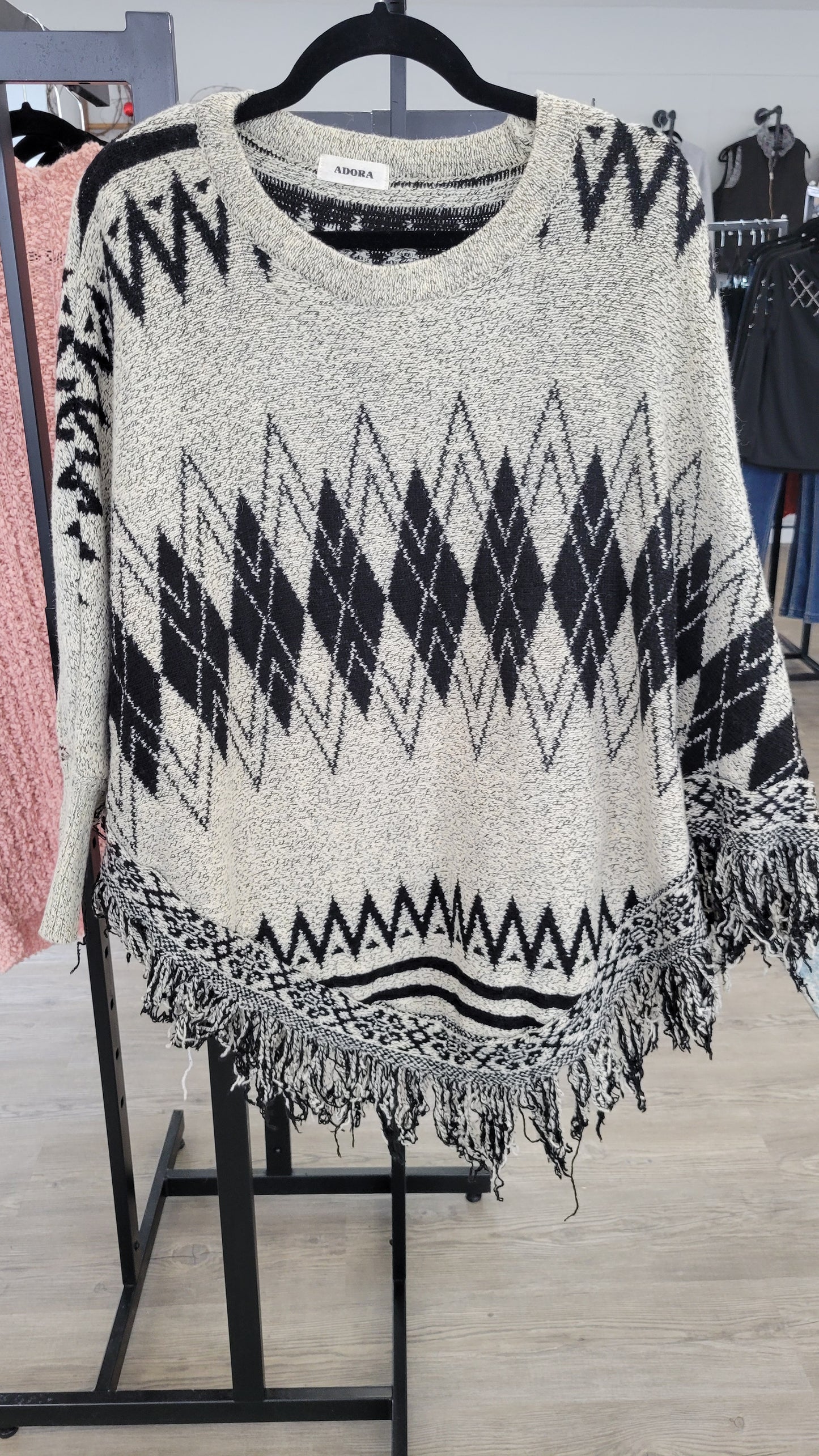 Adora Poncho top - OS