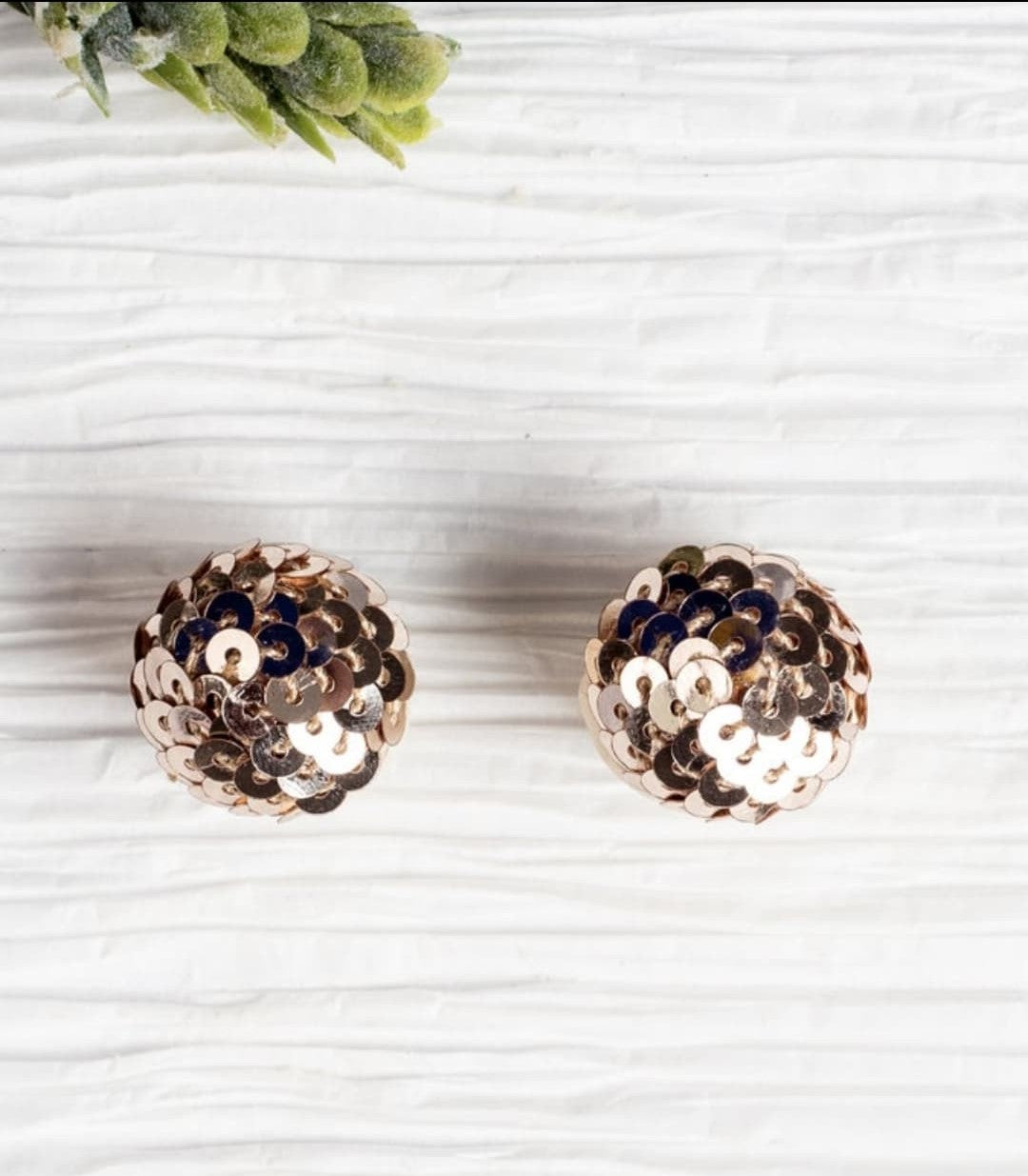 Sparkle in your Eye Studs