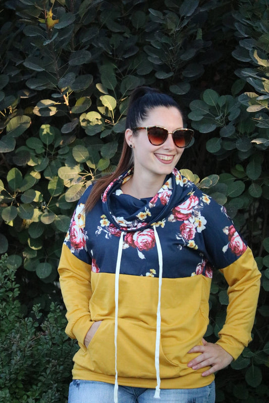 FALL in love floral pullover