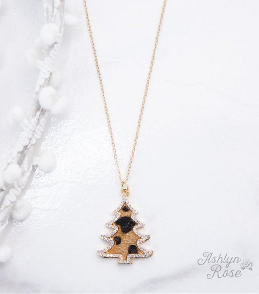Merry Crystal Necklace